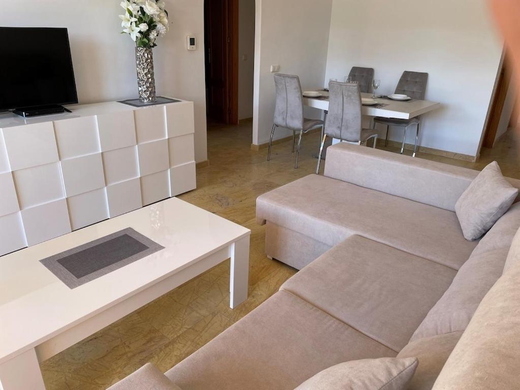 A Stunning 2 Bedroom Apartment 5 Min Walk To The Beautiful Beaches Of Vera Playa Playas de Vera 外观 照片